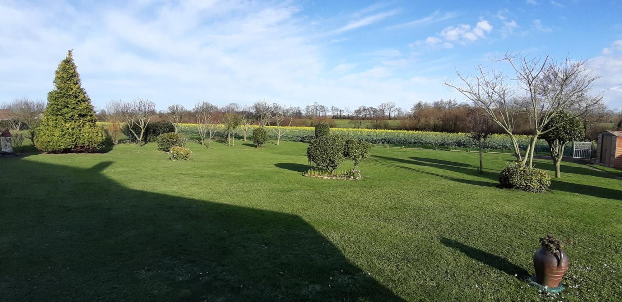 Gite "Au P'Tit Tourois" De Plain-Pied Tout Confort Avec Veranda Proche D'Omaha Beach Et De Bayeux Accueillant Les Animaux Tour-en-Bessin Exterior foto